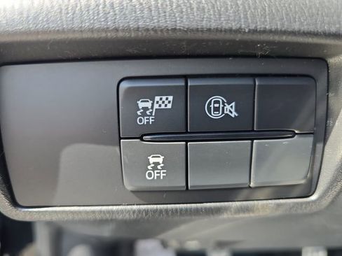 New 2026 MAZDA MX-5 Miata Club w/ Interior Package RWD image 23