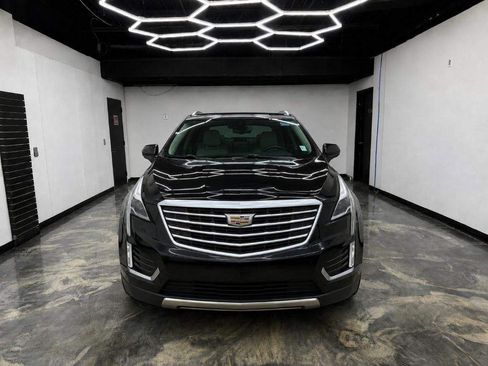 Used 2019 Cadillac XT5 Platinum AWD/4WD image 2