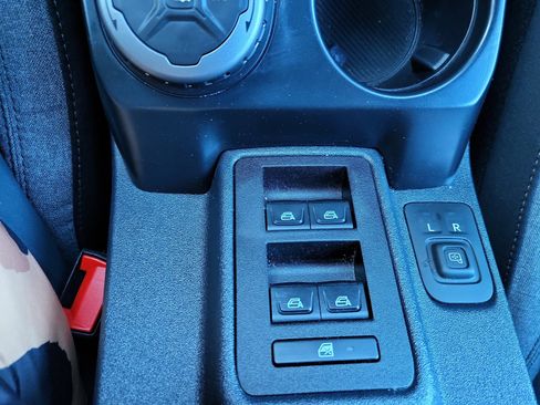 Used 2025 Ford Bronco Big Bend image 36