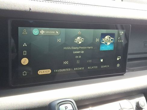 Used 2024 Land Rover Defender 110 X-Dynamic SE image 23