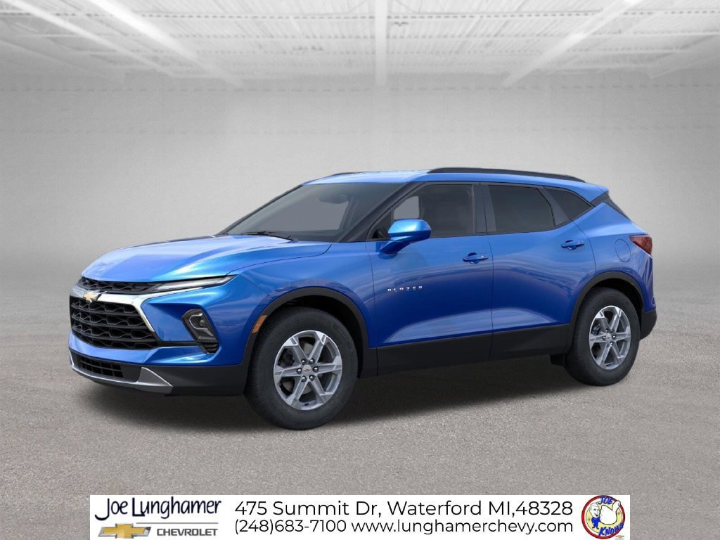 New 2026 Chevrolet Blazer LT w/ Convenience Package FWD image 2