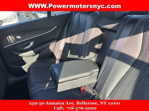 Used 2022 Mercedes-Benz E 350 4MATIC Sedan w/ AMG Line Exterior image 26