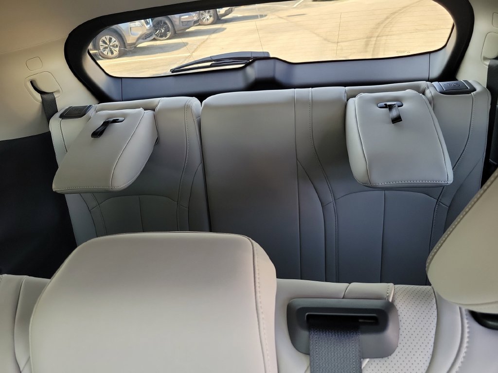 New 2027 INFINITI QX60 Luxe w/ Cargo Package AWD/4WD image 16