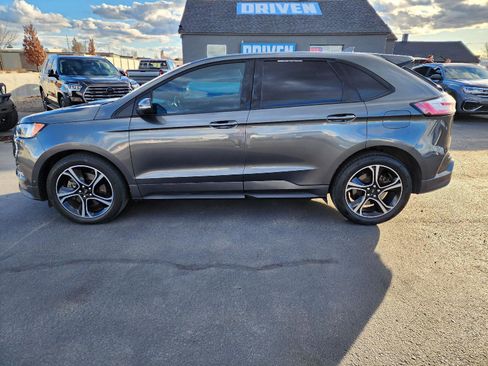 Used 2019 Ford Edge ST w/ Equipment Group 401A image 7