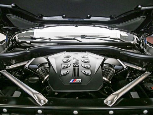 Certified 2024 BMW X6 M60i AWD/4WD image 28