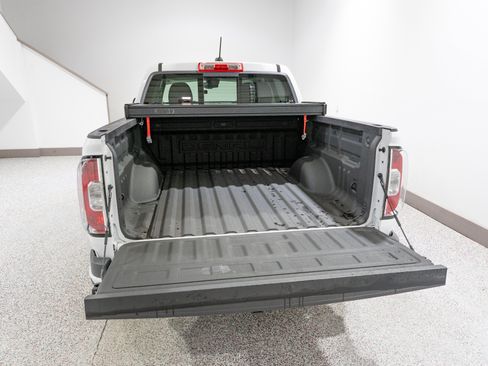 Used 2022 GMC Canyon Denali AWD/4WD image 12
