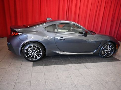 Certified 2025 Toyota GR86 w/ ALL Weather Mat Package (TMS) image 3