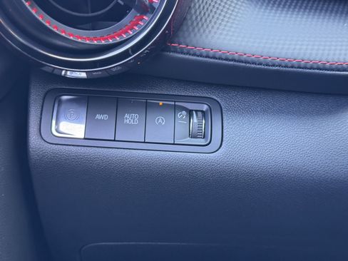 New 2026 Chevrolet Equinox RS w/ LPO, Floor Liner Package image 25