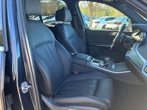 Used 2022 BMW X5 sDrive40i w/ Luxury Seating Package image 9