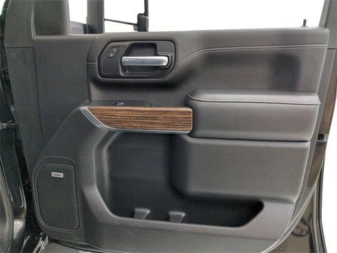 Used 2020 Chevrolet Silverado 3500 High Country w/ Z71 Off-Road Package image 39