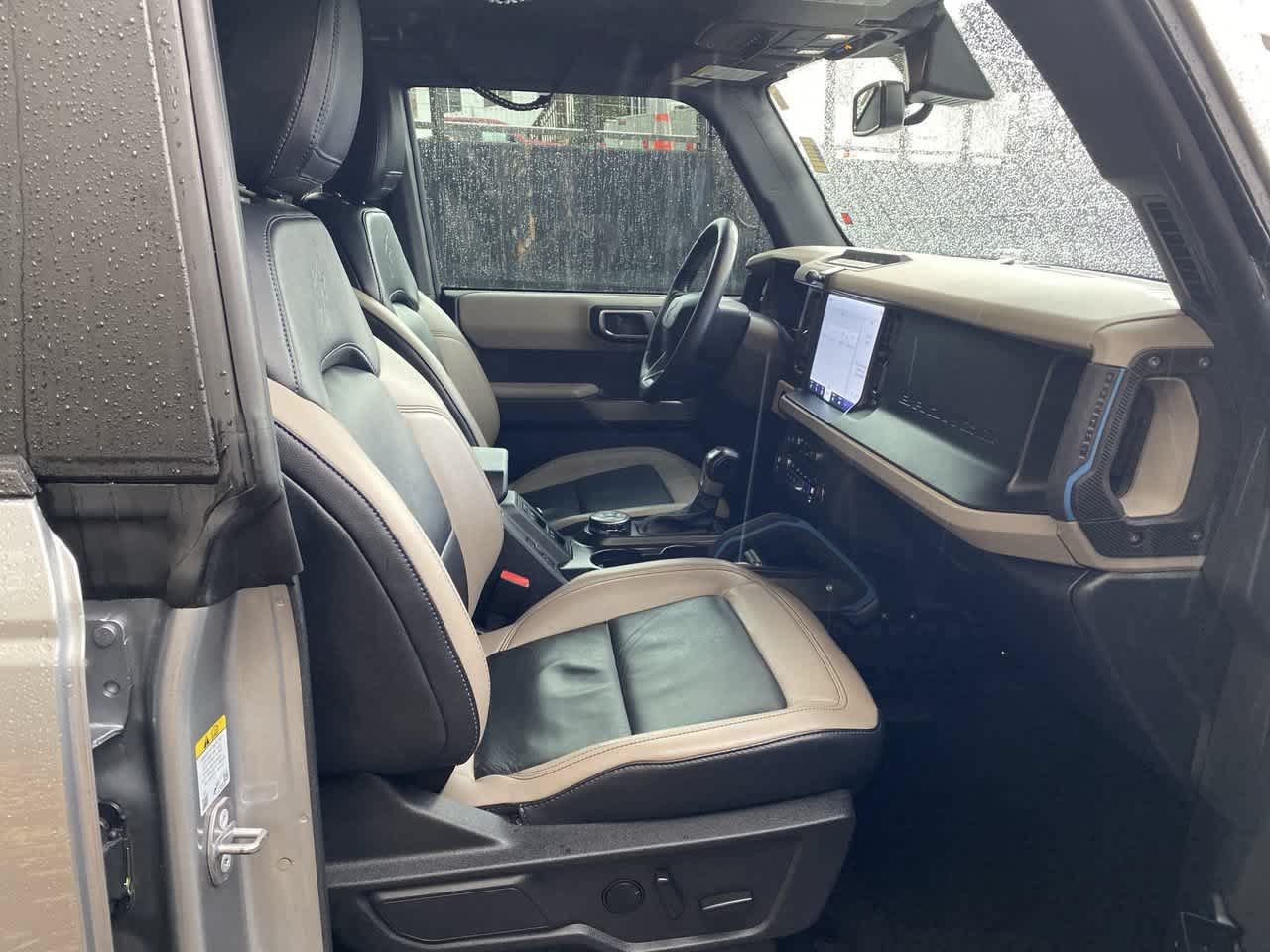 Used 2023 Ford Bronco Wildtrak AWD/4WD image 18