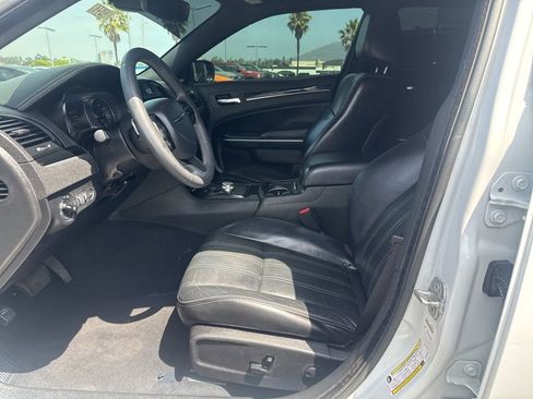 Certified 2023 Chrysler 300 S RWD image 13