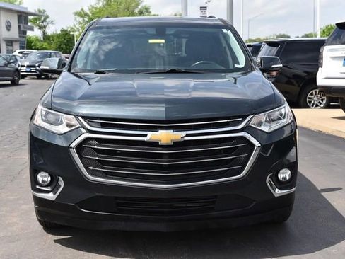 Used 2018 Chevrolet Traverse LT image 4