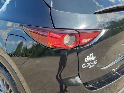 Used 2020 MAZDA CX-5 Touring AWD/4WD image 11