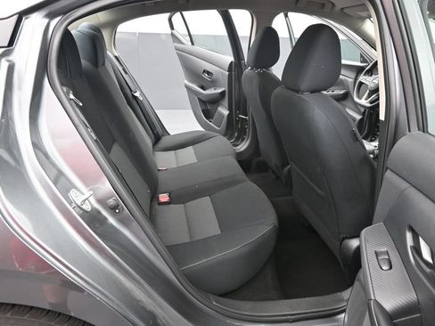 Used 2024 Nissan Sentra SV FWD image 40