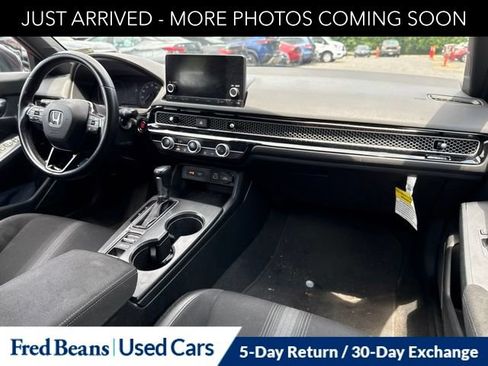 Used 2023 Honda Civic Sport image 14