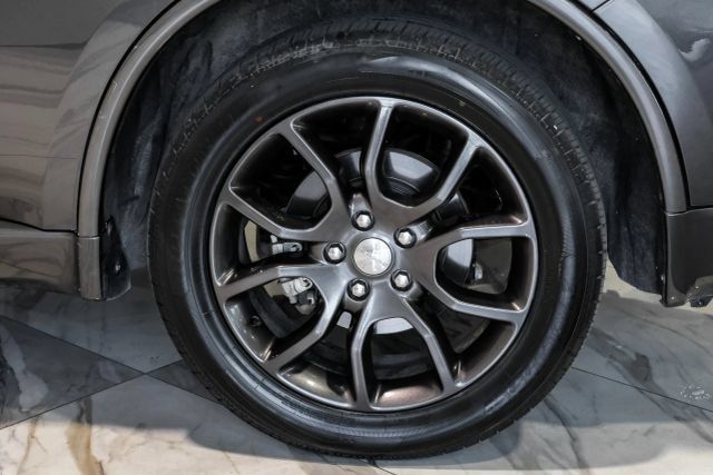 Used 2015 Dodge Durango R/T w/ Technology Group RWD image 51
