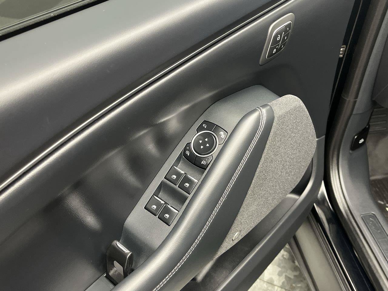 Certified 2024 Ford Mustang Mach-E Premium AWD/4WD image 10