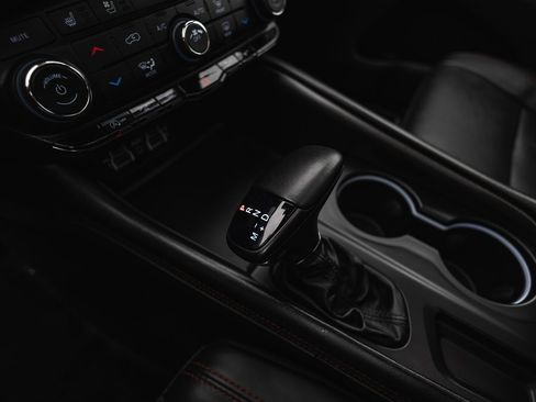 Used 2024 Dodge Durango GT image 19