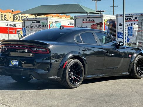 Used 2022 Dodge Charger Scat Pack RWD image 4