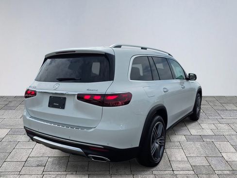 New 2026 Mercedes-Benz GLS 450 4MATIC image 7