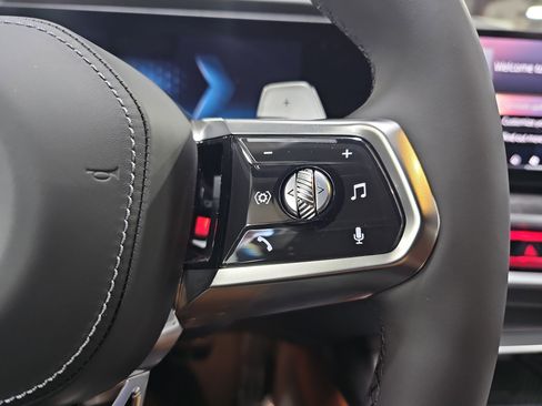 New 2025 BMW 760i xDrive image 19