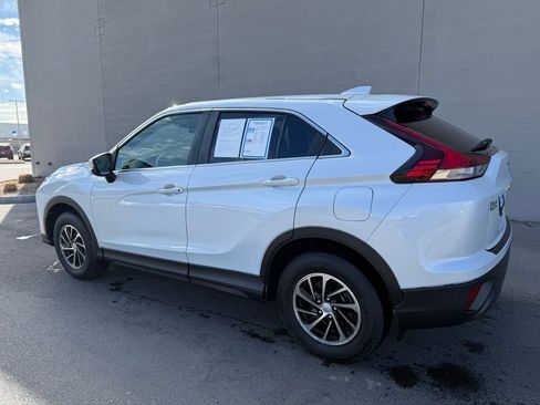 Used 2022 Mitsubishi Eclipse Cross ES image 2