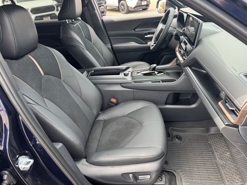 New 2026 Toyota Grand Highlander AWD Hybrid image 9