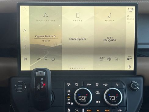 New 2026 Land Rover Defender 110 V8 image 28