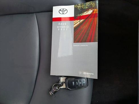 Used 2021 Toyota RAV4 Limited image 24