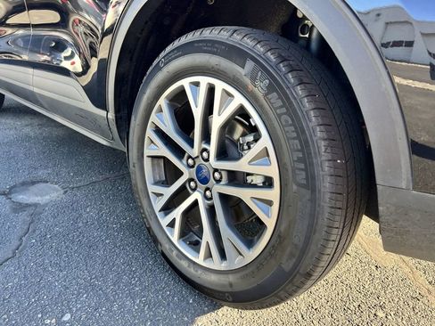 Used 2022 Ford Escape SEL image 42