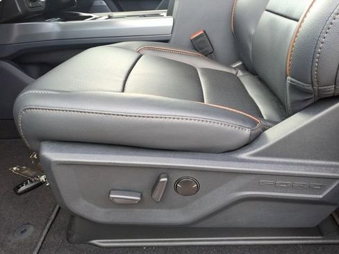 New 2026 Ford F250 Lariat w/ Black Appearance Package image 10