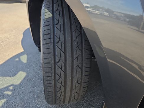 Used 2022 Ford Transit Connect XL image 26