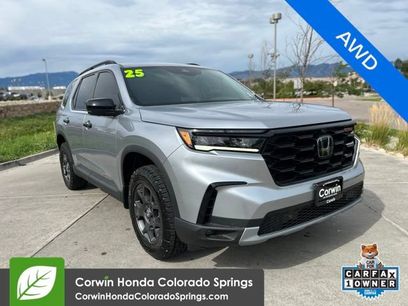 Used 2025 Honda Pilot TrailSport