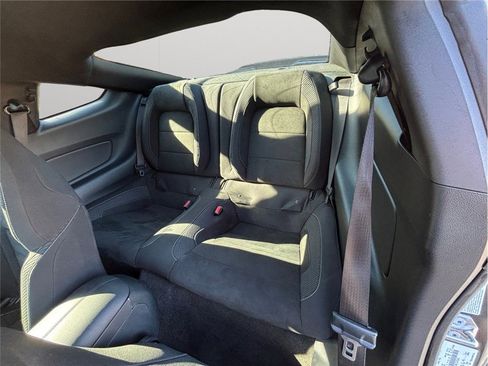 Used 2017 Ford Mustang Shelby GT350 w/ Electronics Package image 33