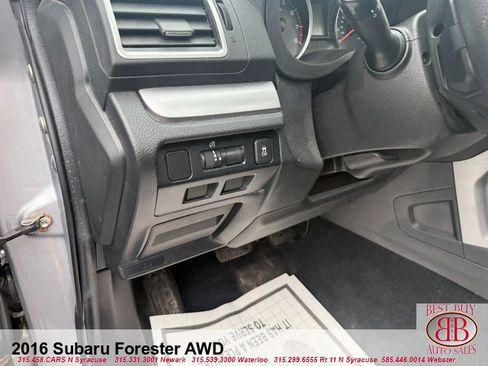 Used 2016 Subaru Forester 2.5i Premium w/ All-Weather Package image 16