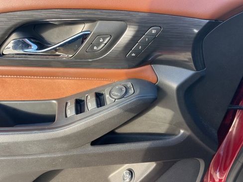 Used 2018 Chevrolet Traverse High Country image 15