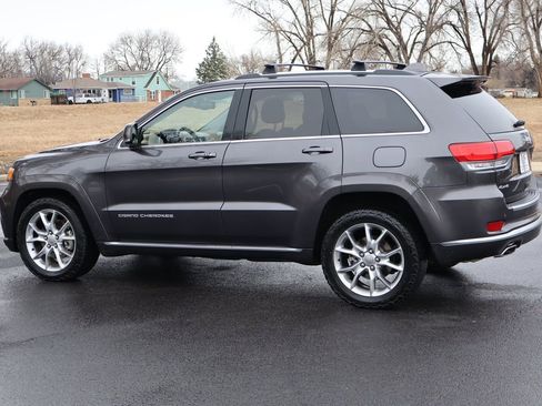 Used 2016 Jeep Grand Cherokee Summit w/ Platinum Series Group image 8