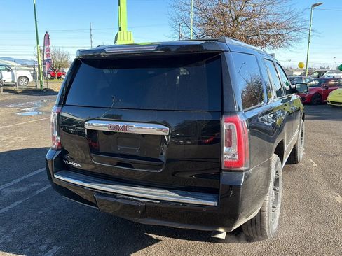 Used 2015 GMC Yukon Denali w/ Premium Package AWD/4WD image 4