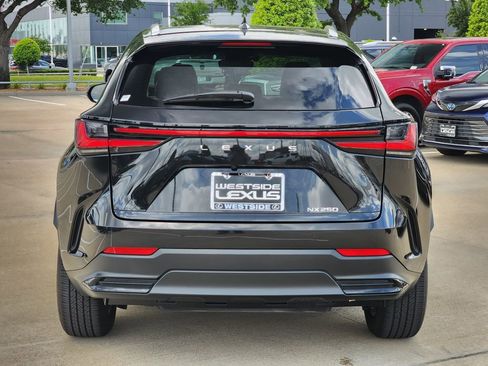 Used 2025 Lexus NX 250 FWD w/ Accessory Package (Z1) image 6