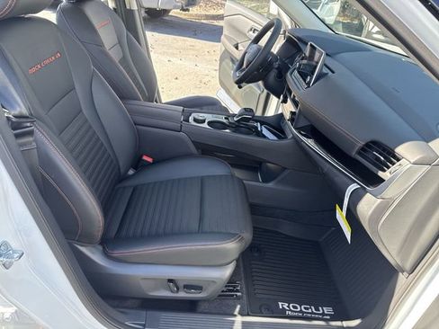 New 2026 Nissan Rogue SV image 10