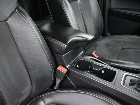 Used 2021 Ford Ranger Lariat w/ Tremor Off-Road Package image 26