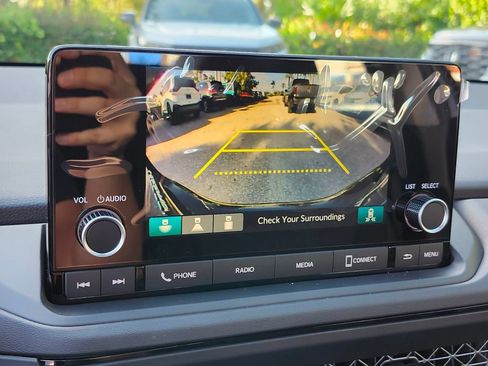 New 2025 Honda Accord SE image 22