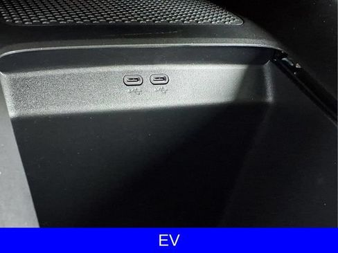 Used 2024 Chevrolet Blazer EV RS AWD/4WD image 14