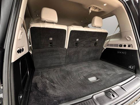 Used 2022 Jeep Wagoneer Series III w/ Rear Seat Video Group 1 RWD image 26