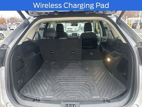 Certified 2022 Ford Edge SEL w/ Convenience Package image 10