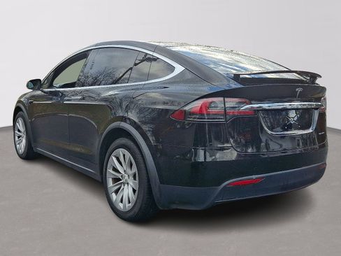 Used 2020 Tesla Model X Long Range image 4
