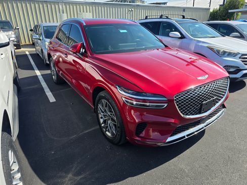 Used 2023 Genesis GV70 2.5T w/ Select Package AWD/4WD image 2