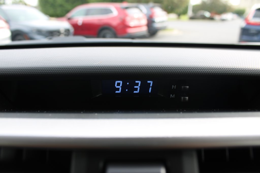 Used 2023 Toyota 4Runner Limited AWD/4WD image 27