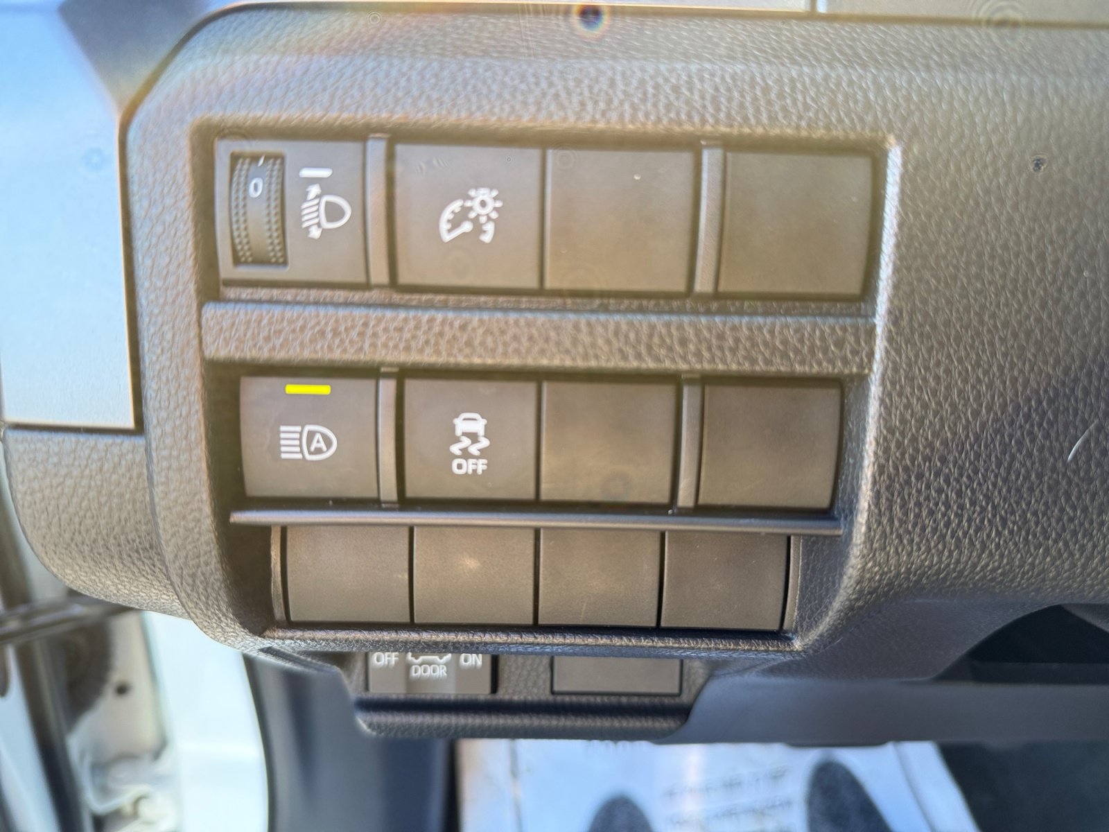 Used 2024 Toyota Tacoma SR5 AWD/4WD image 26